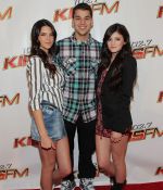 Access_Kardashian_01.jpg