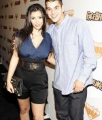 Access_Kardashian_02.jpg