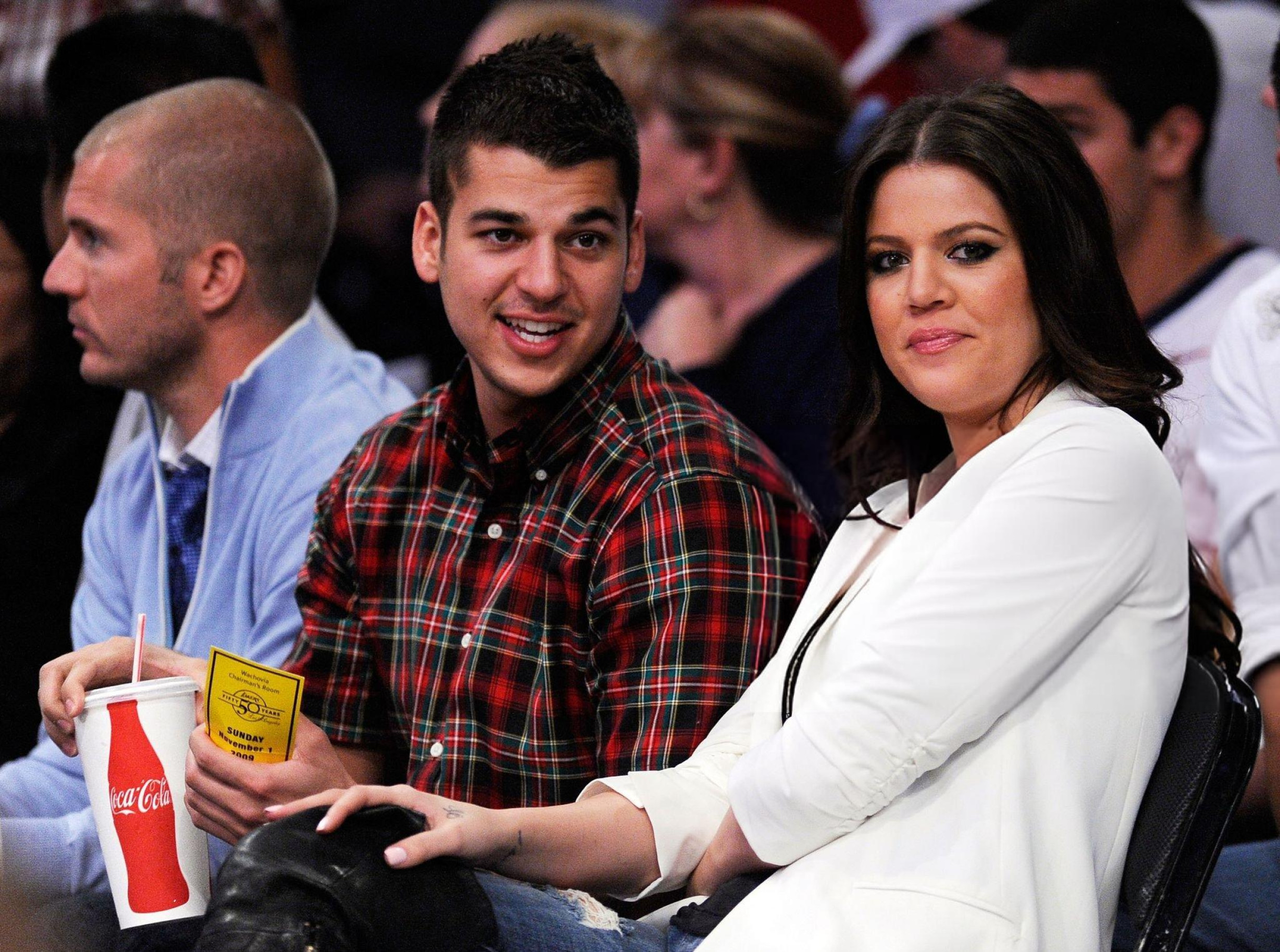 Access_Kardashian_01.jpg