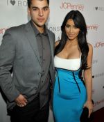 Access_Kardashian_03.jpg