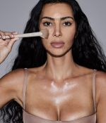 Access_Kardashian_3.jpg