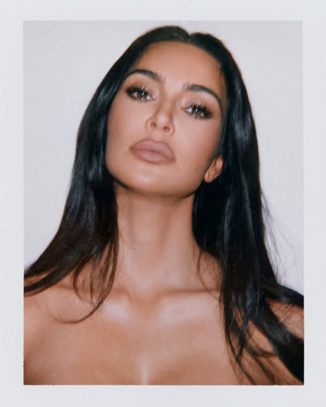 Access_Kardashian_1~1.jpg