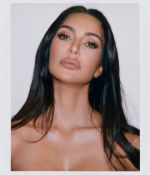 Access_Kardashian_1~1.jpg