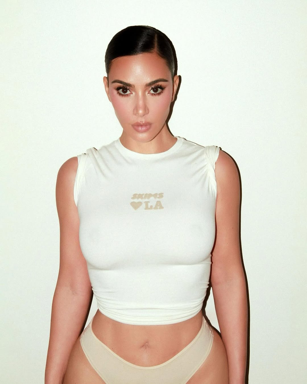 Access_Kardashian_5.jpg