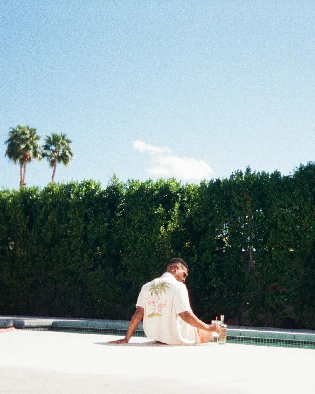 Access_Kardashian_3~0.jpg