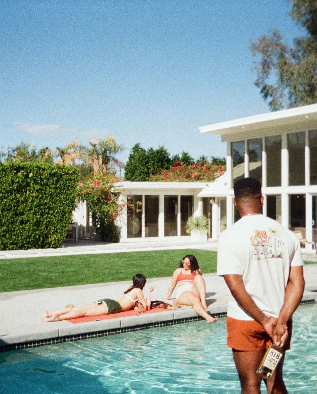 Access_Kardashian_5~0.jpg