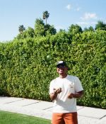 Access_Kardashian_4~0.jpg