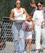 Access_Kardashian_10.jpg