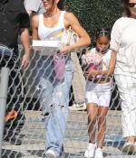Access_Kardashian_13.jpg