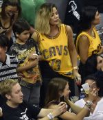 Access_Kardashian_20.jpg
