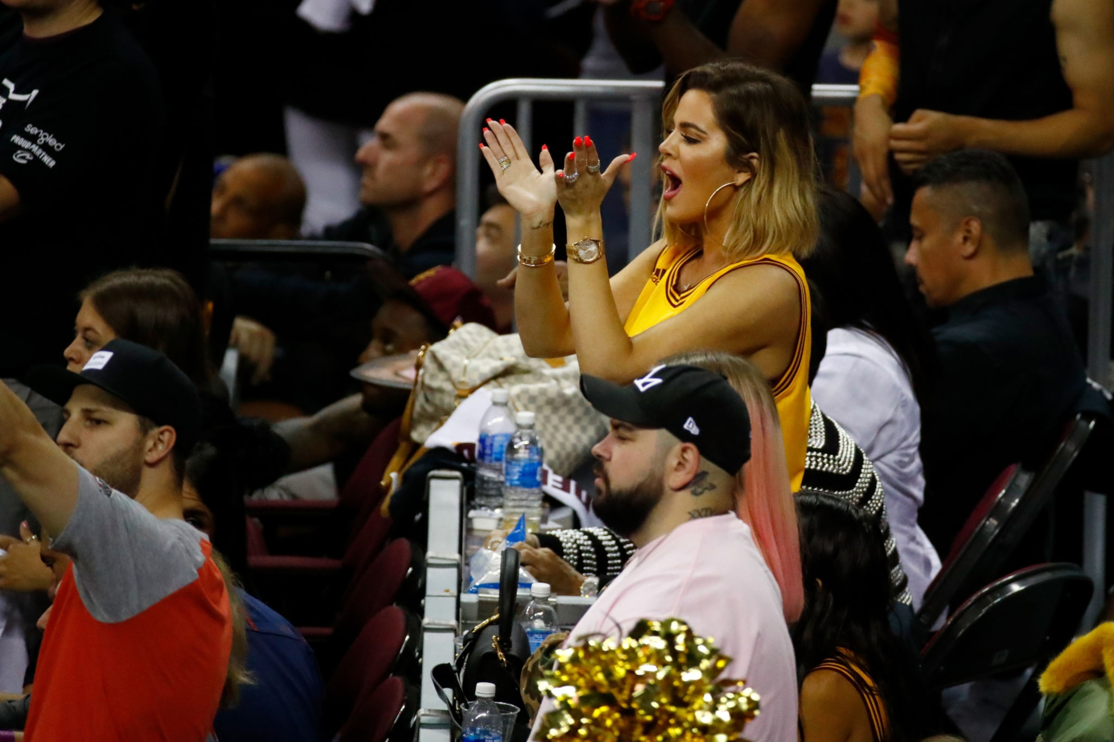 Access_Kardashian_1.jpg