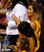 Access_Kardashian_3.jpg