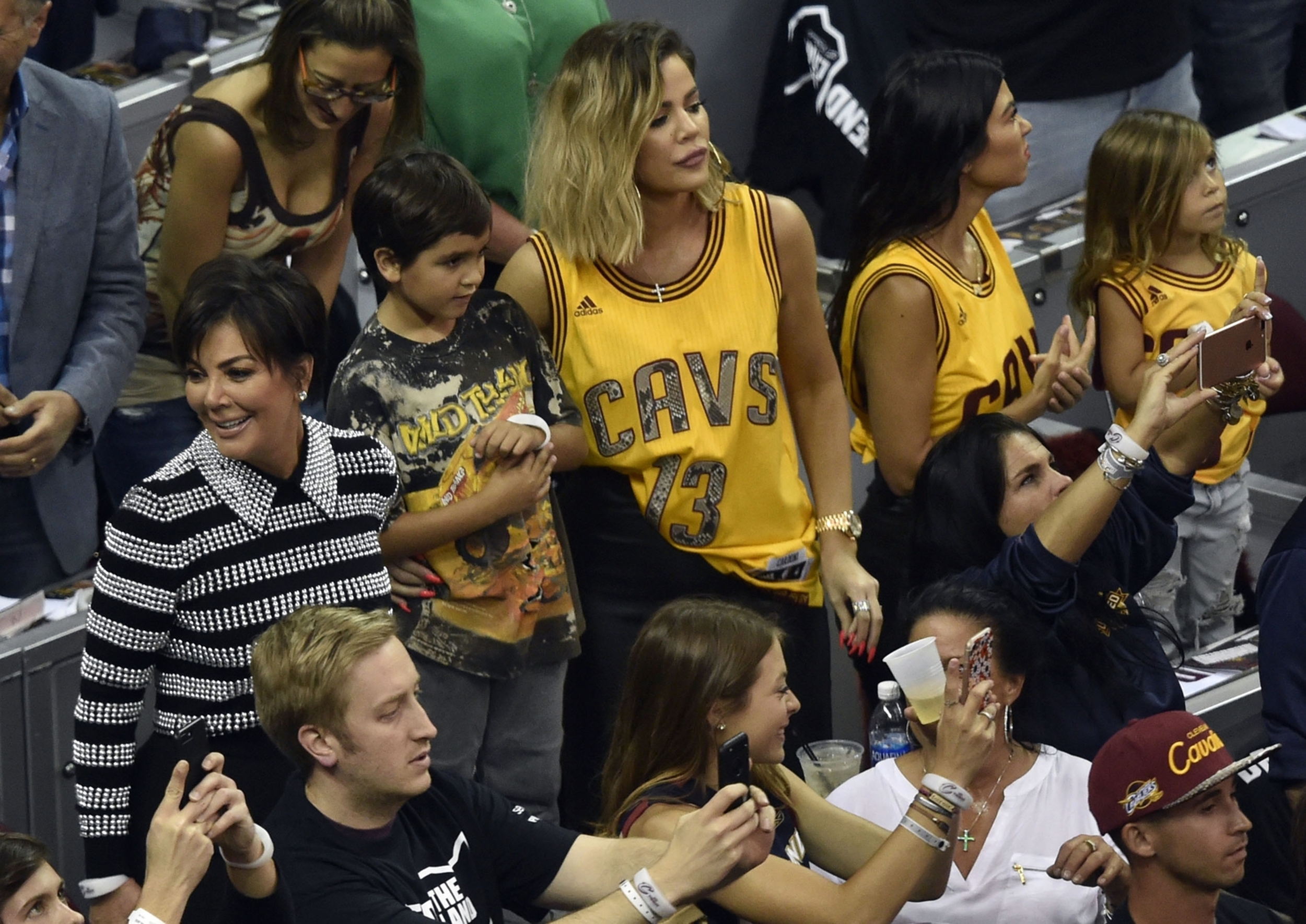 Access_Kardashian_20.jpg