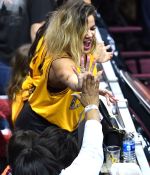 Access_Kardashian_9.jpg
