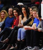Access_Kardashian_15.jpg