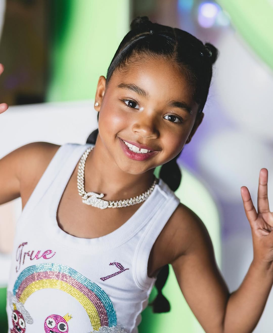Access_Kardashian_1.jpg