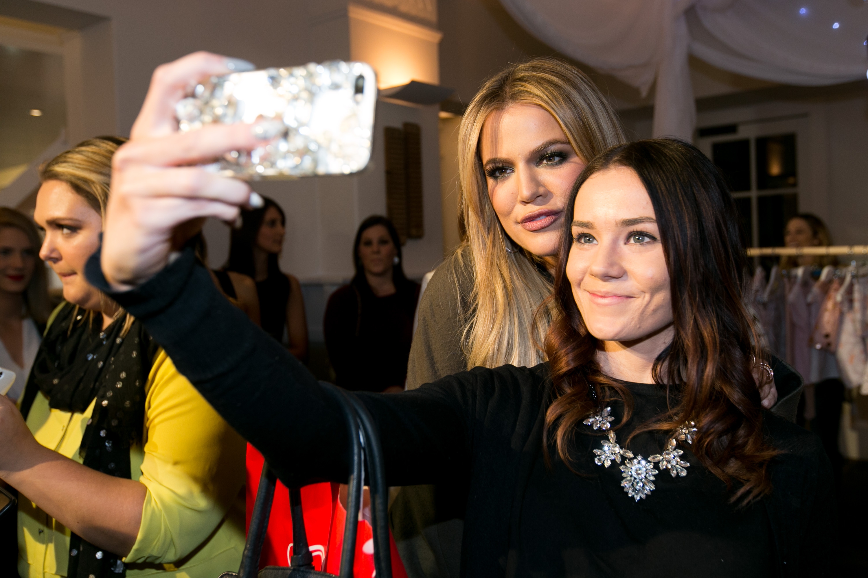 Access_Kardashian_8.jpg