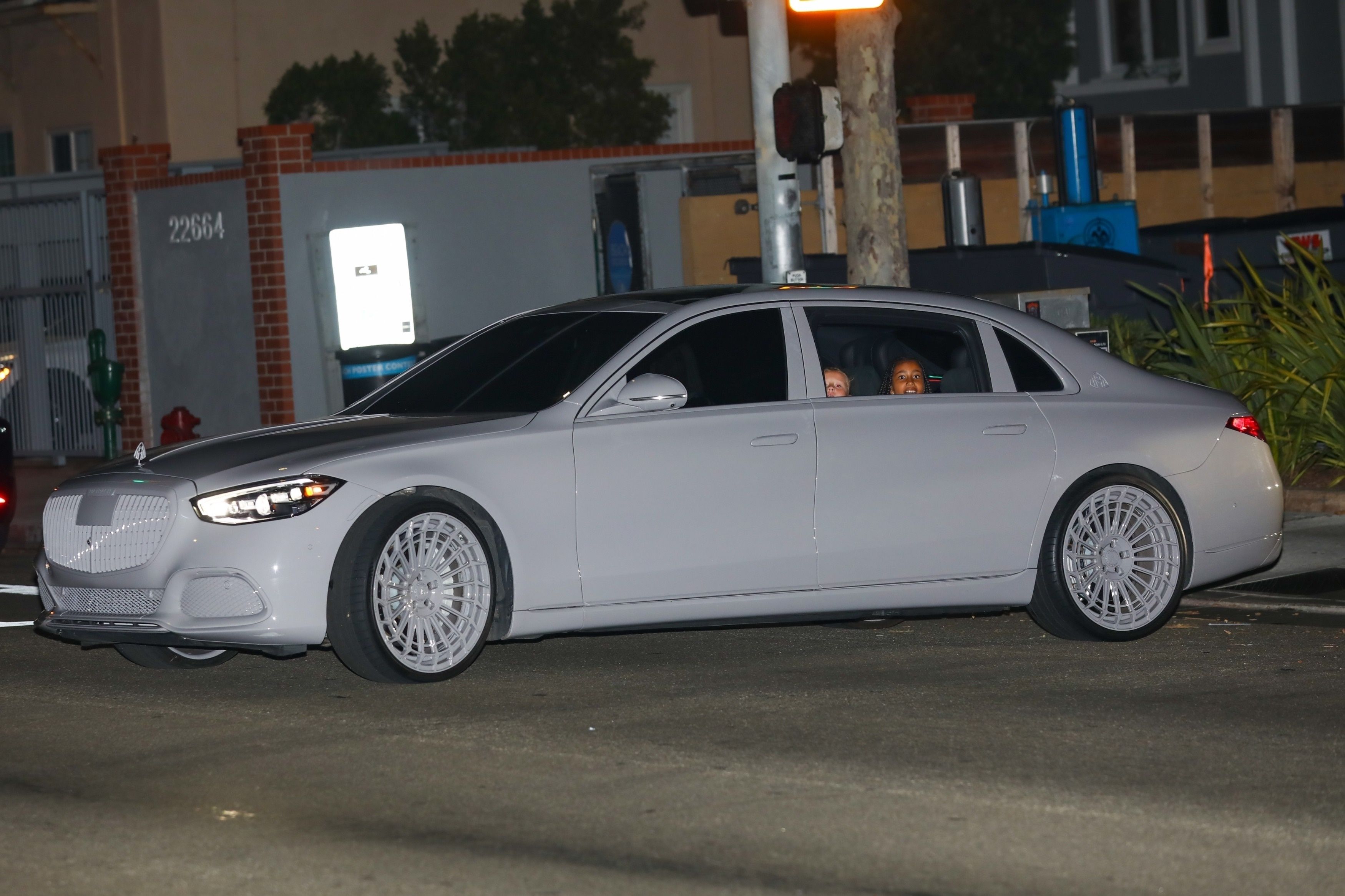 Access_Kardashian_032.jpg