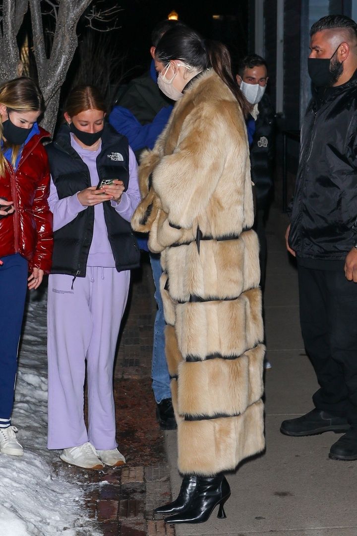 Access_Kardashian_001.jpg