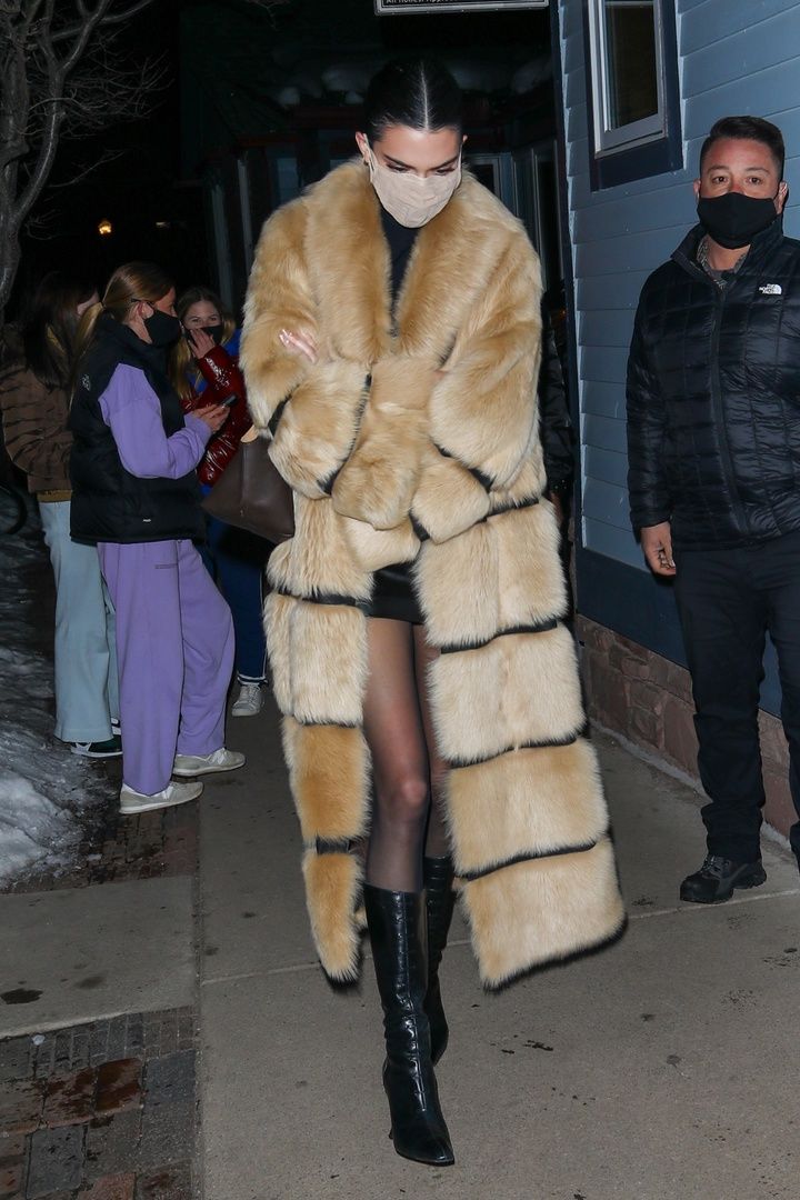 Access_Kardashian_002.jpg