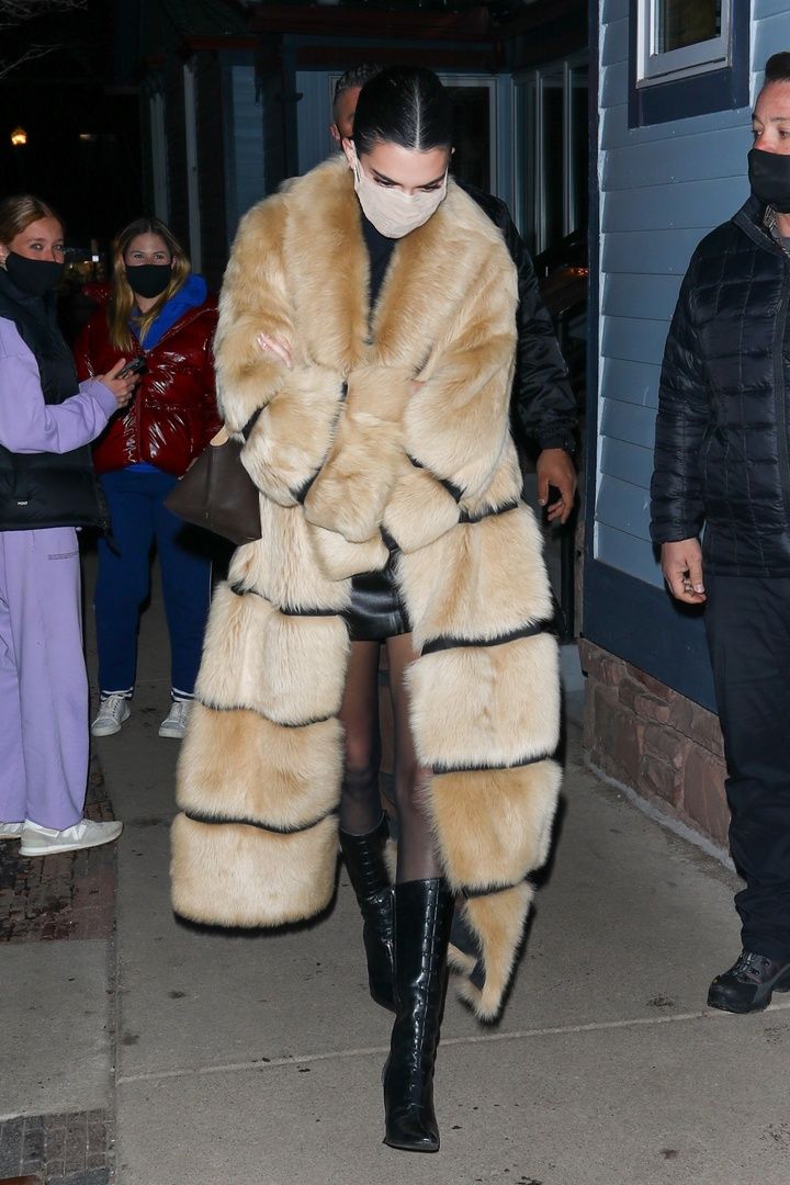 Access_Kardashian_003.jpg