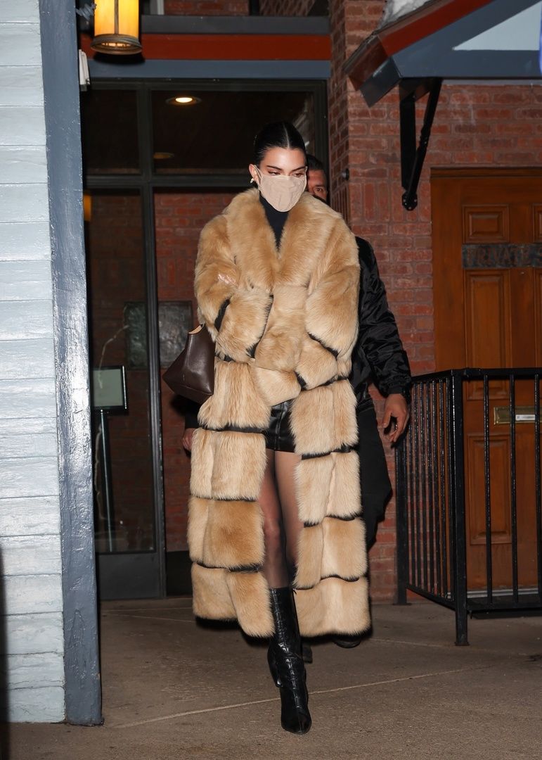 Access_Kardashian_004.jpg