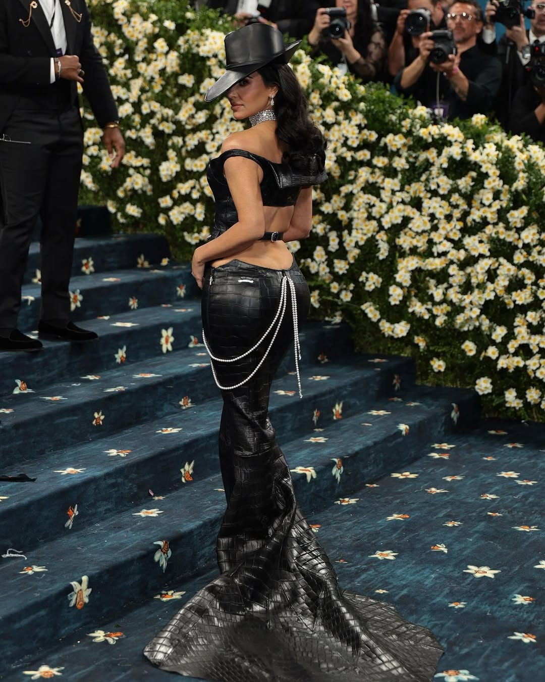 Access_Kardashian_11.jpg
