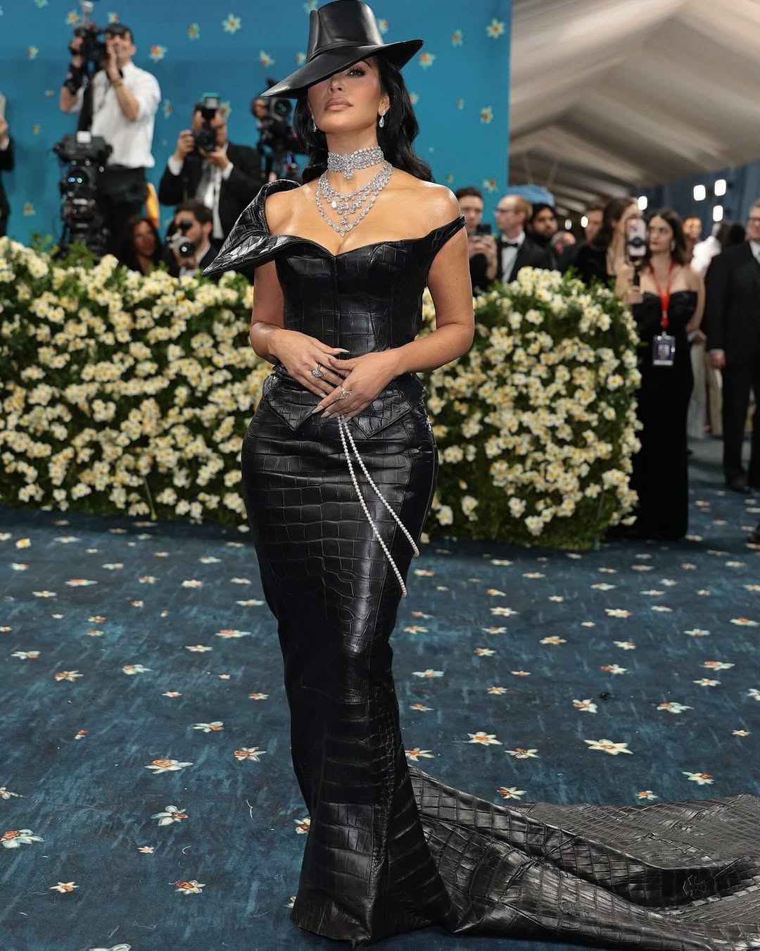 Access_Kardashian_4.jpg