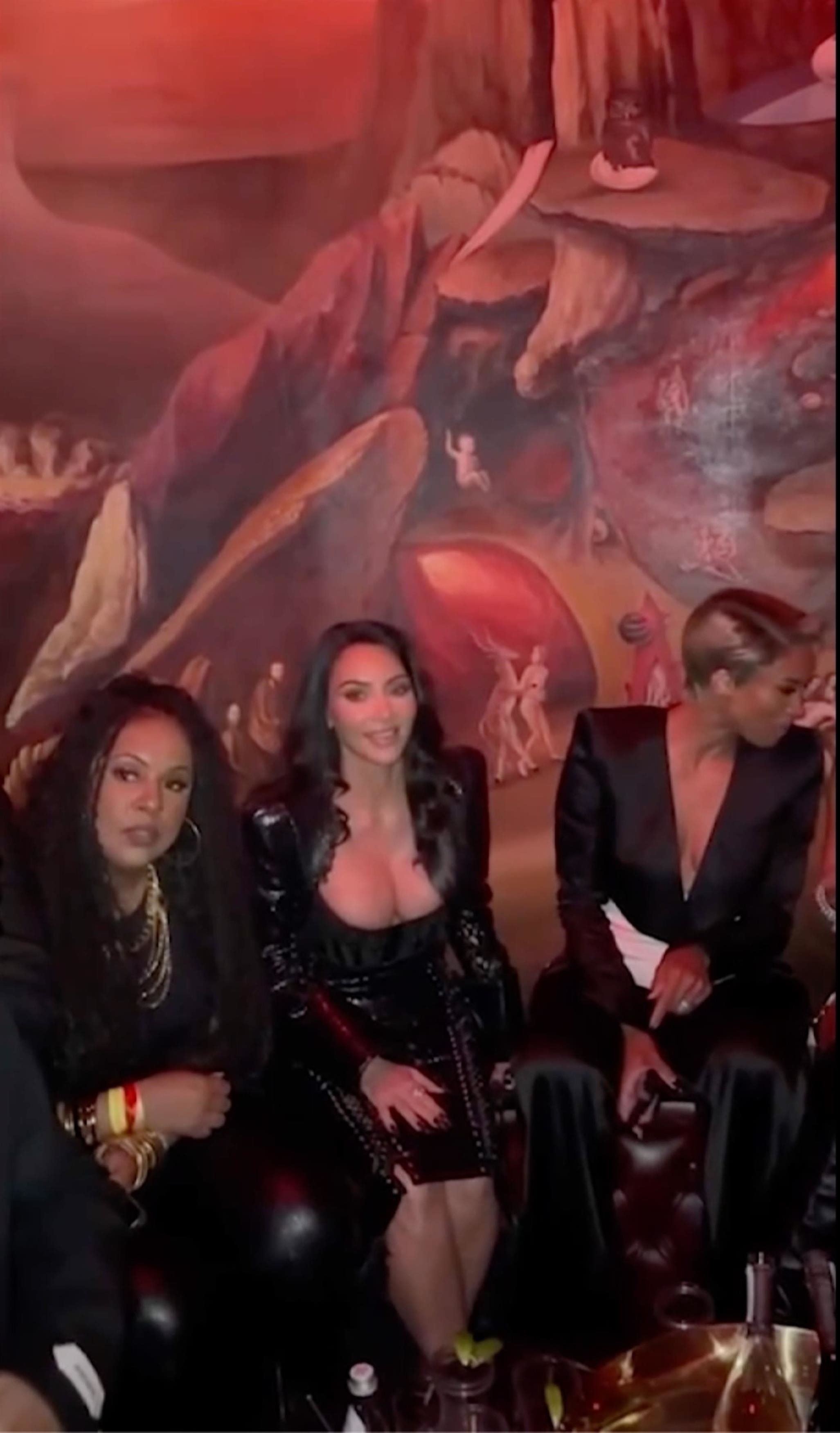 Access_Kardashian_19.jpg