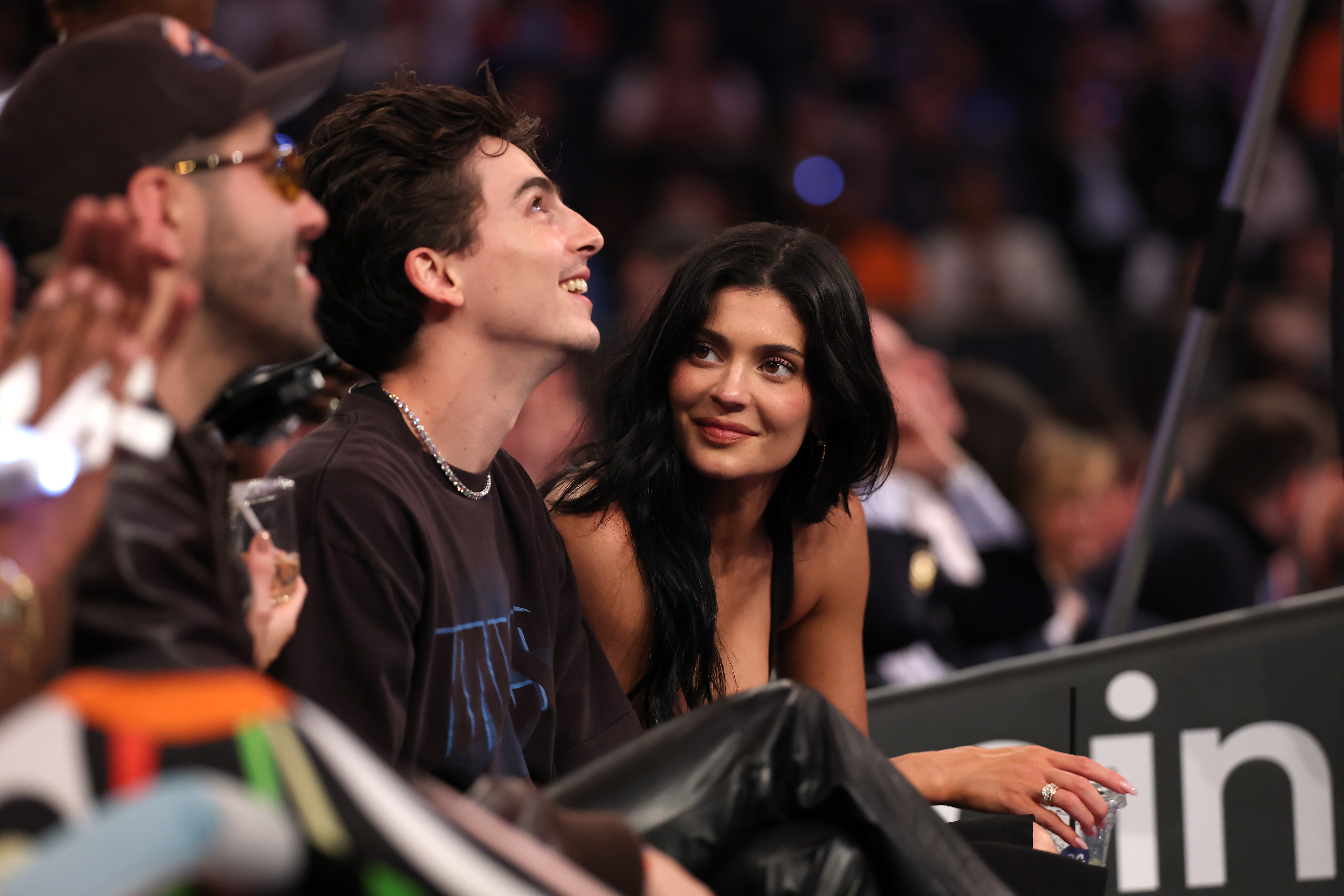 Access_Kardashian_6.jpg