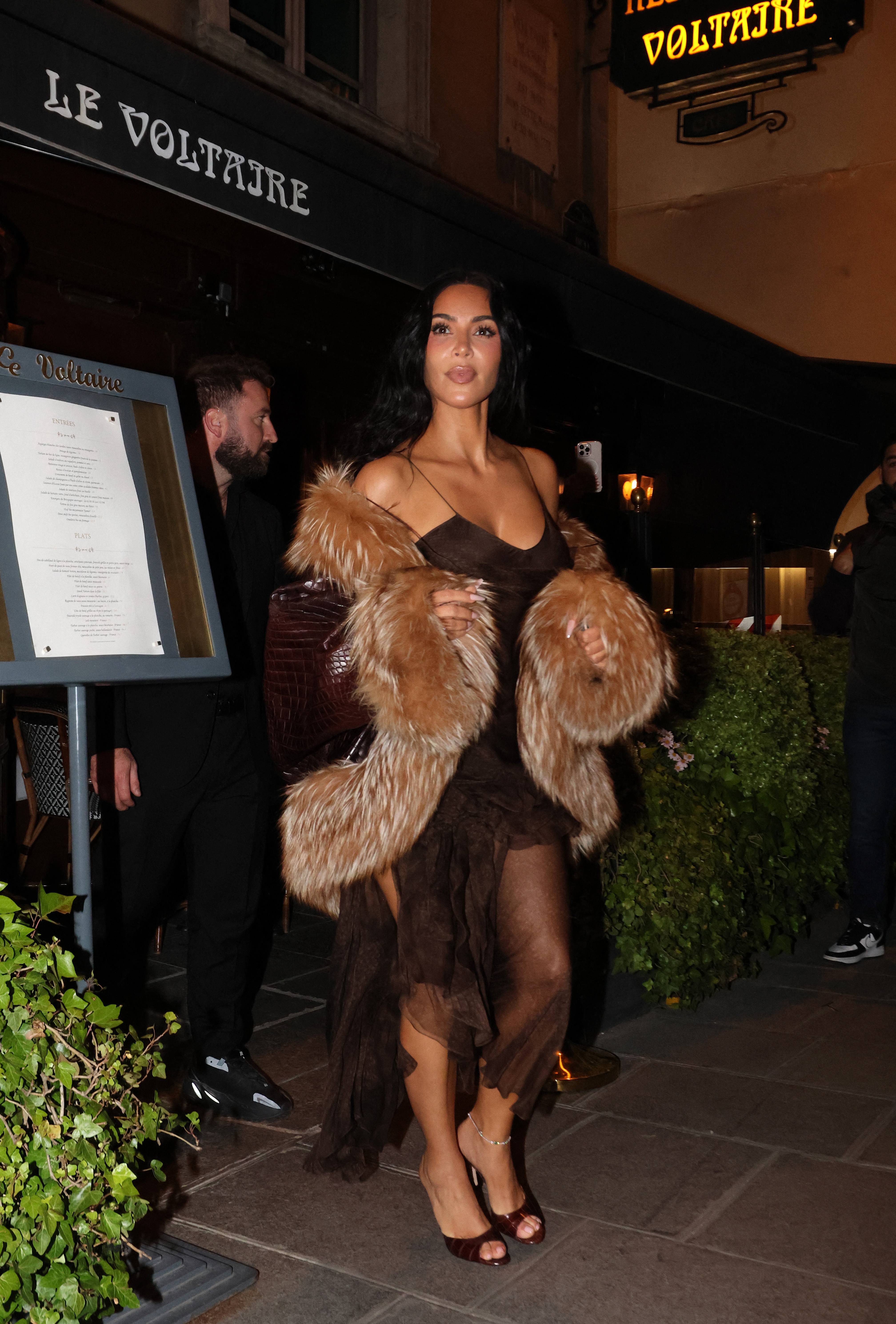 Access_Kardashian_6.jpg