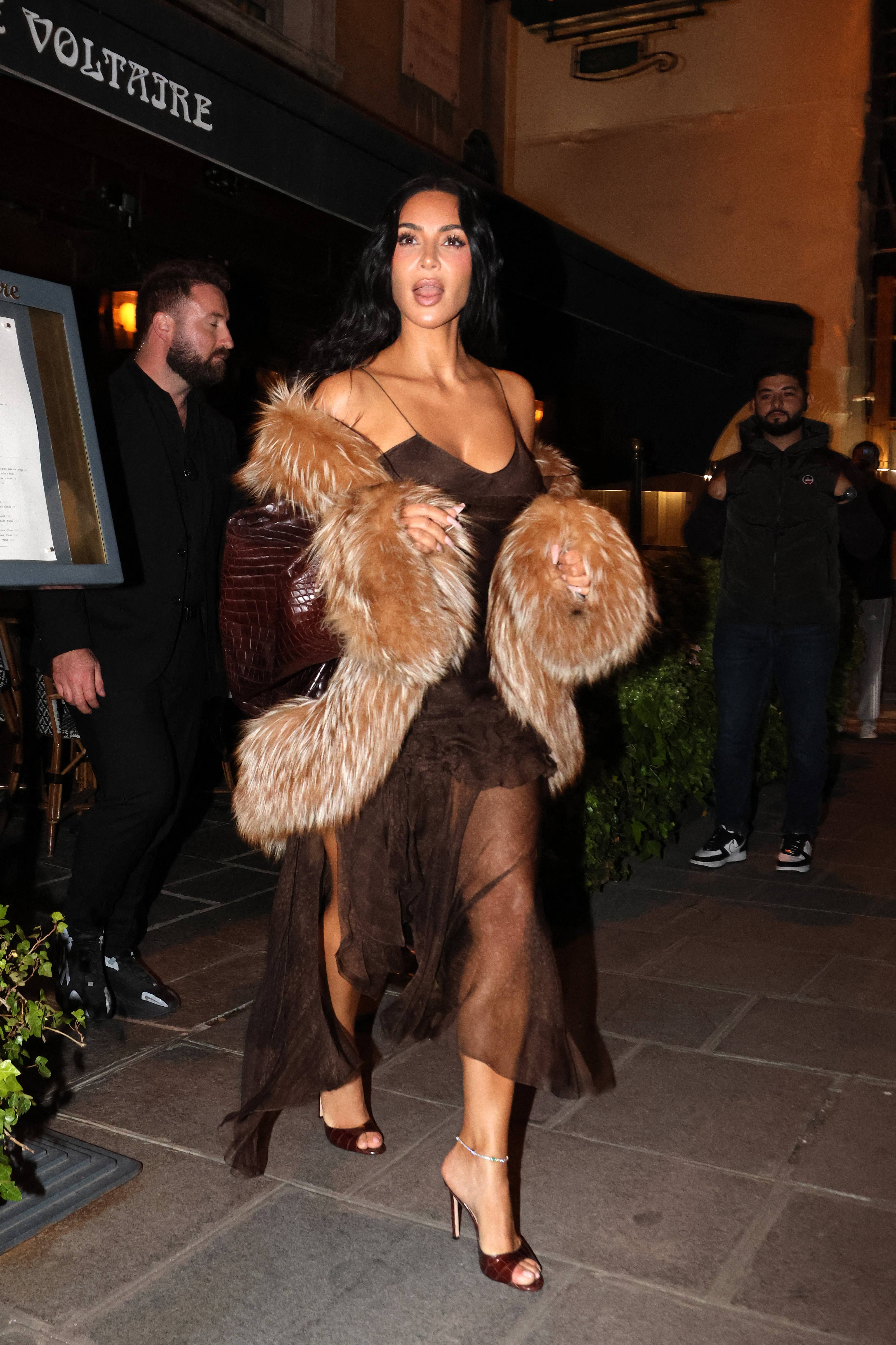 Access_Kardashian_8.jpg