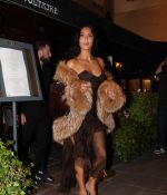 Access_Kardashian_6.jpg