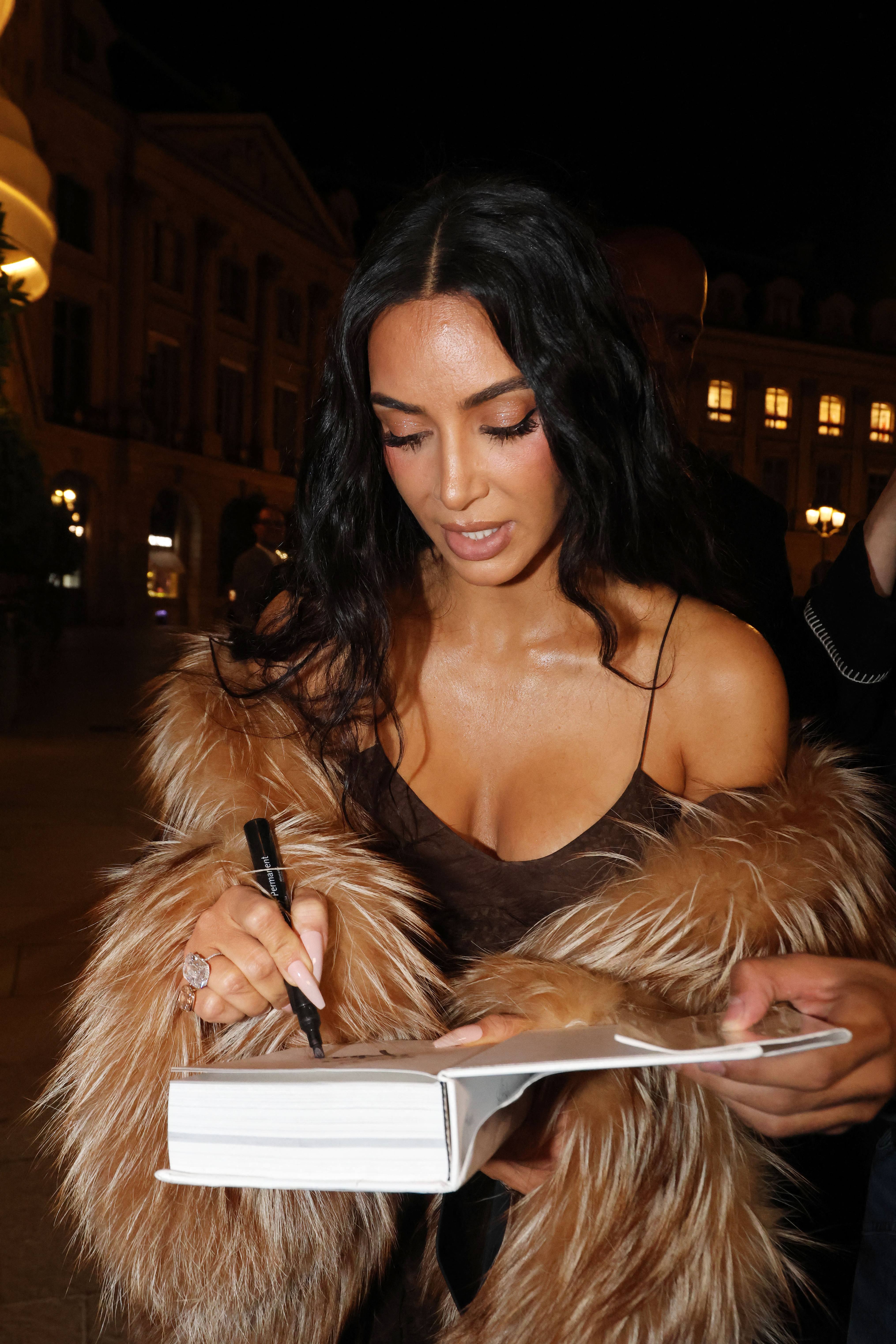 Access_Kardashian_13.jpg