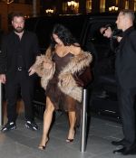 Access_Kardashian_1.jpg