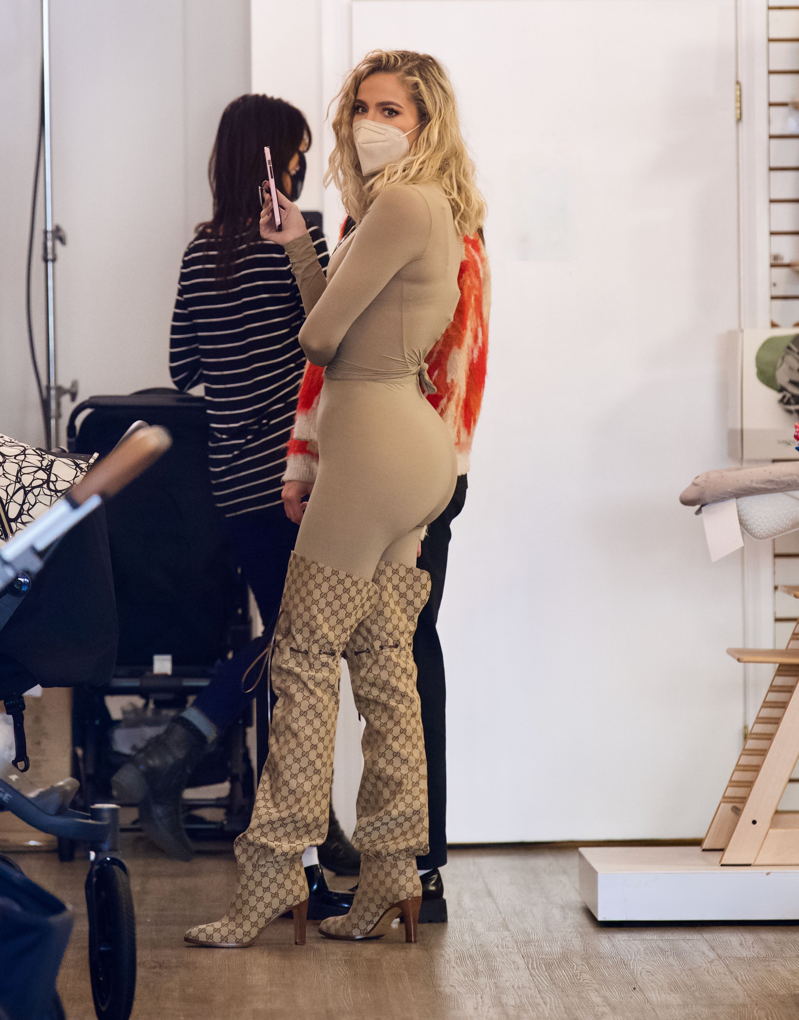 Access_Kardashian_030.jpg