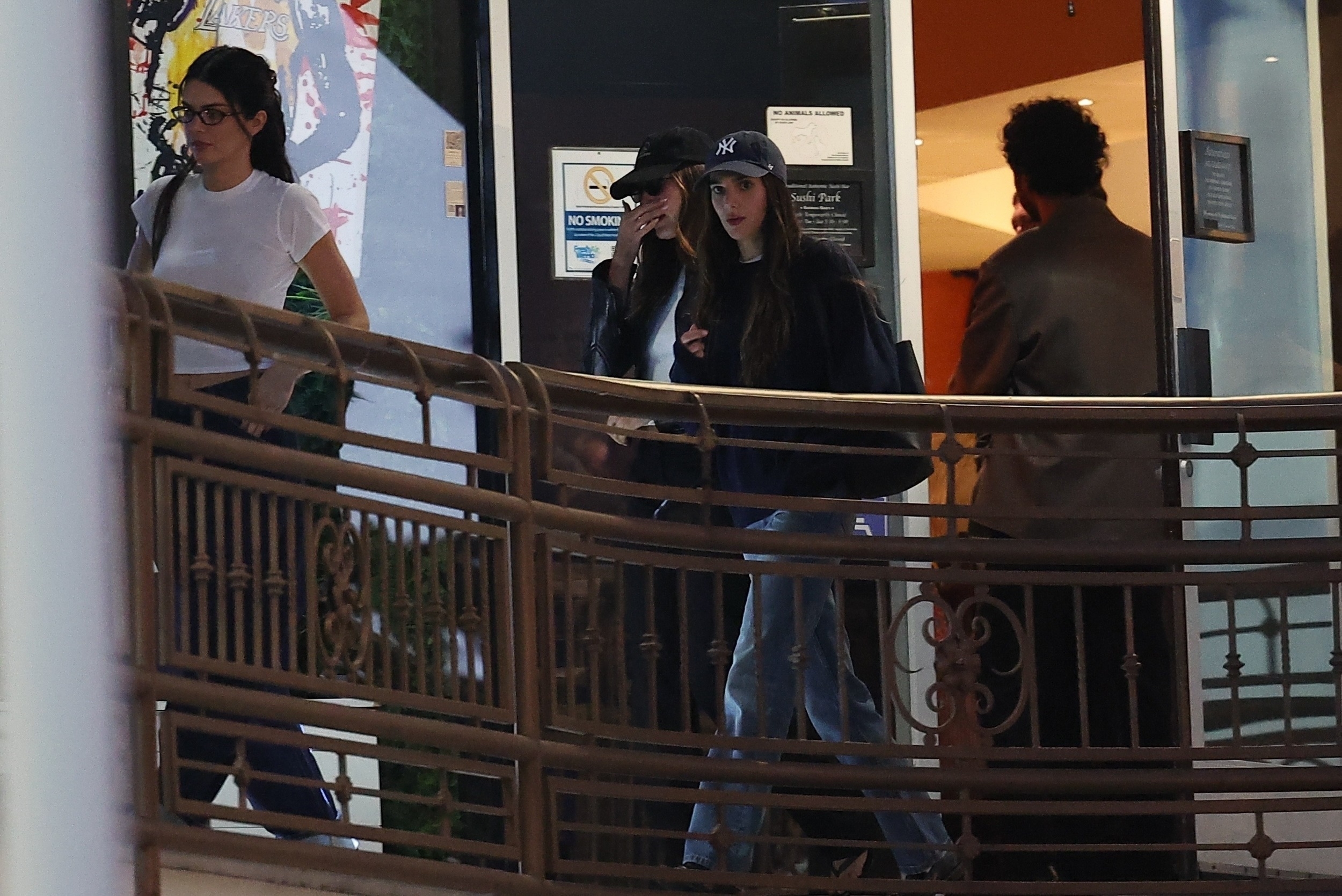 Access_Kardashian_15.jpg