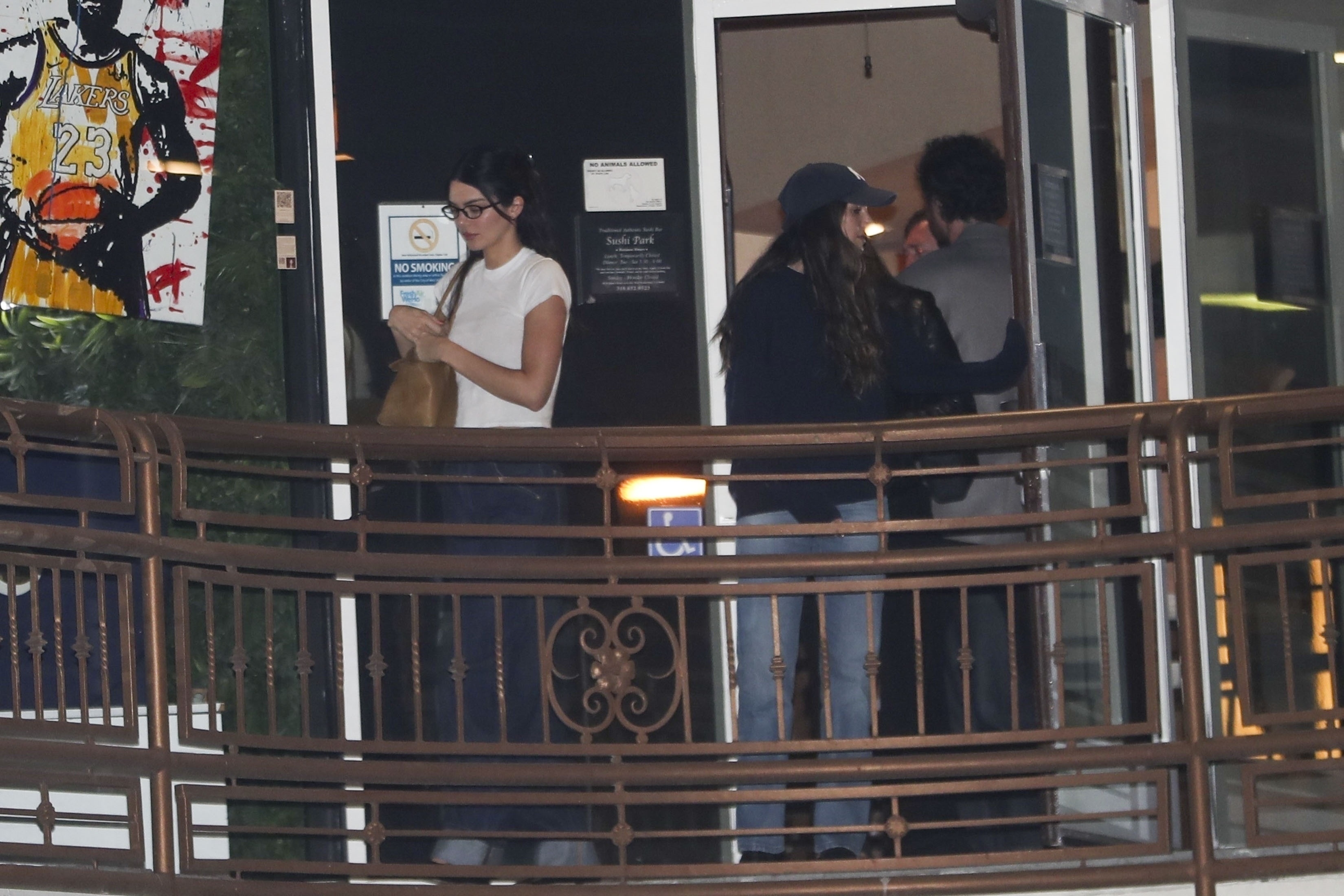 Access_Kardashian_269.jpg