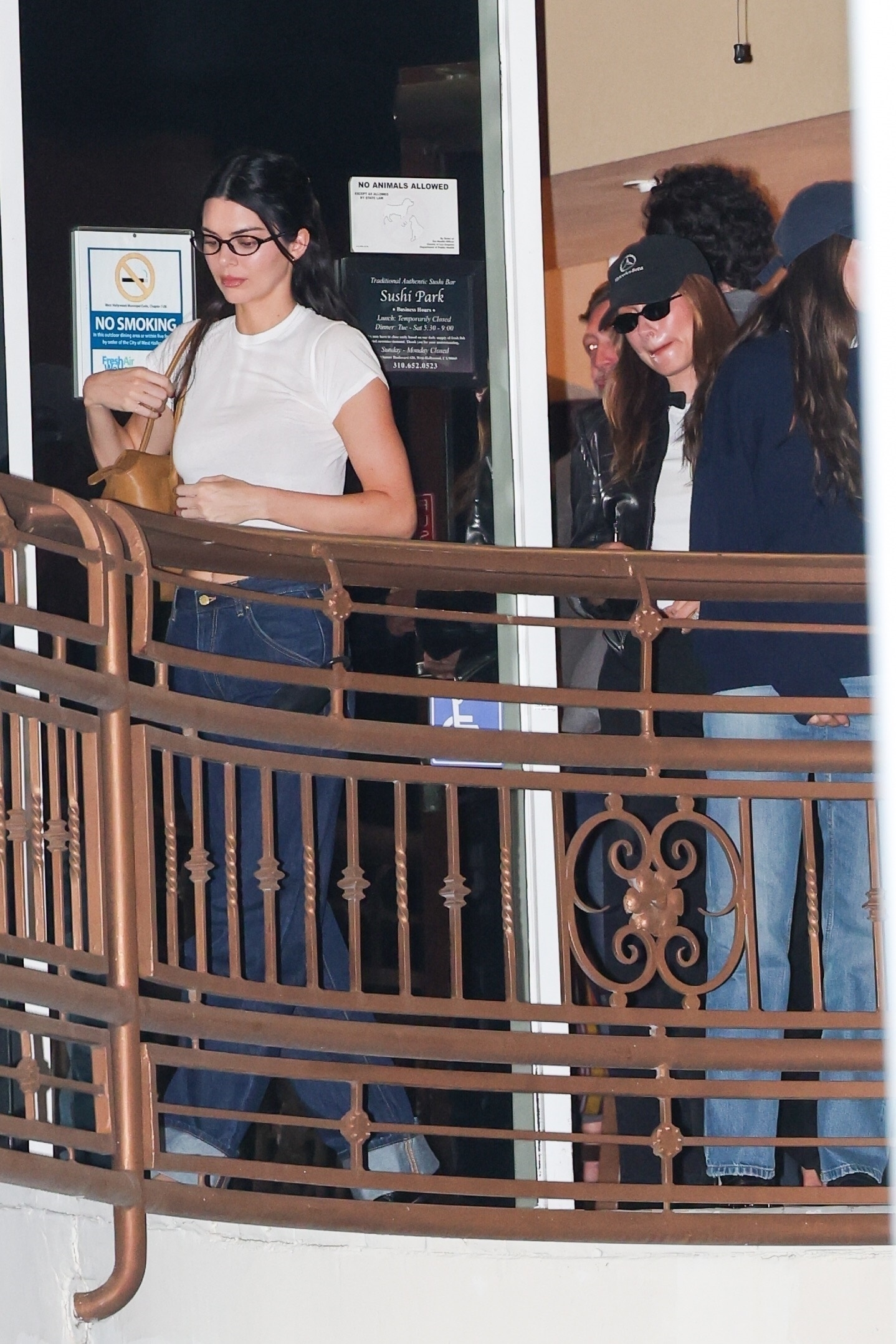 Access_Kardashian_34.jpg