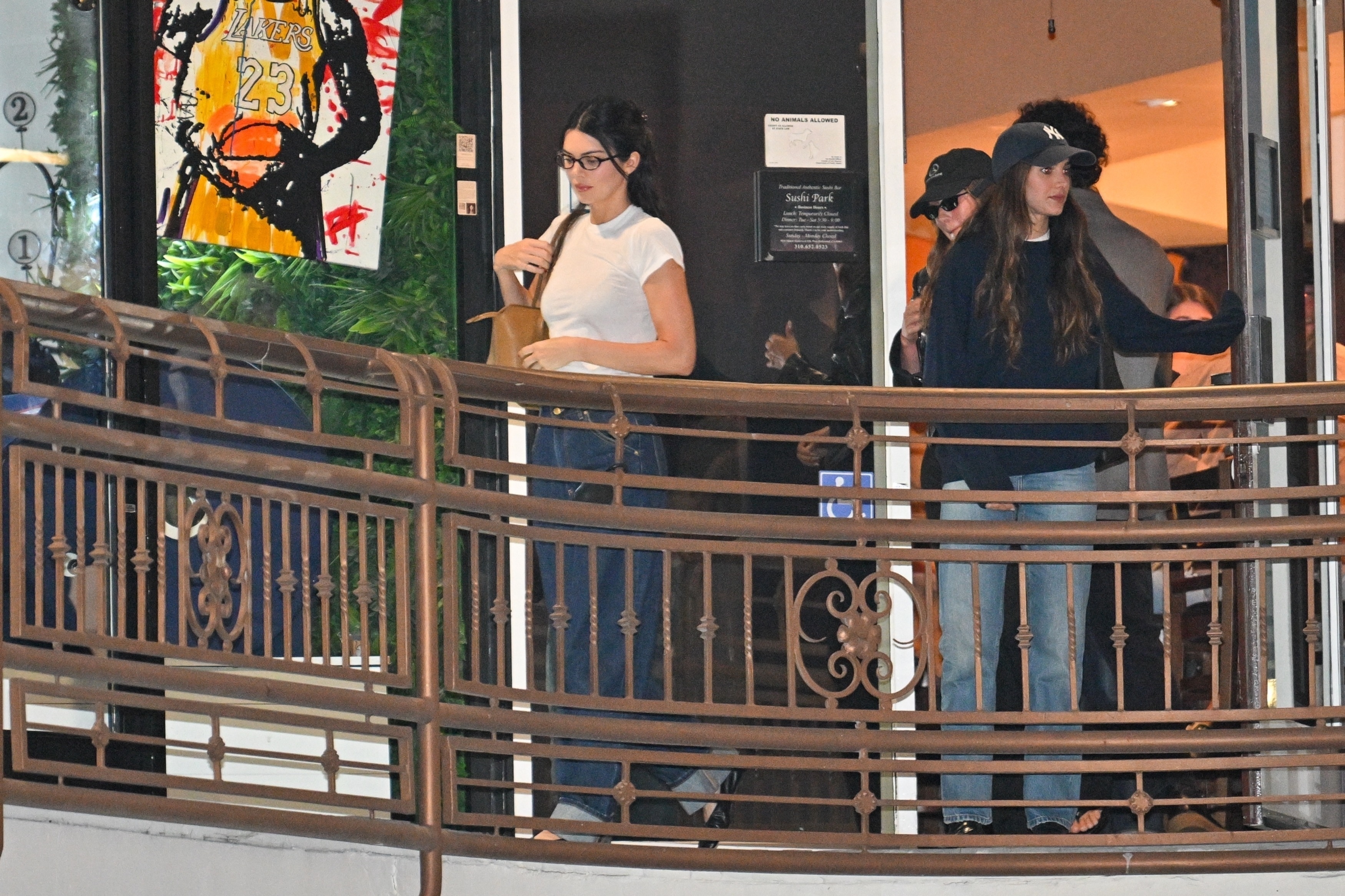 Access_Kardashian_383.jpg