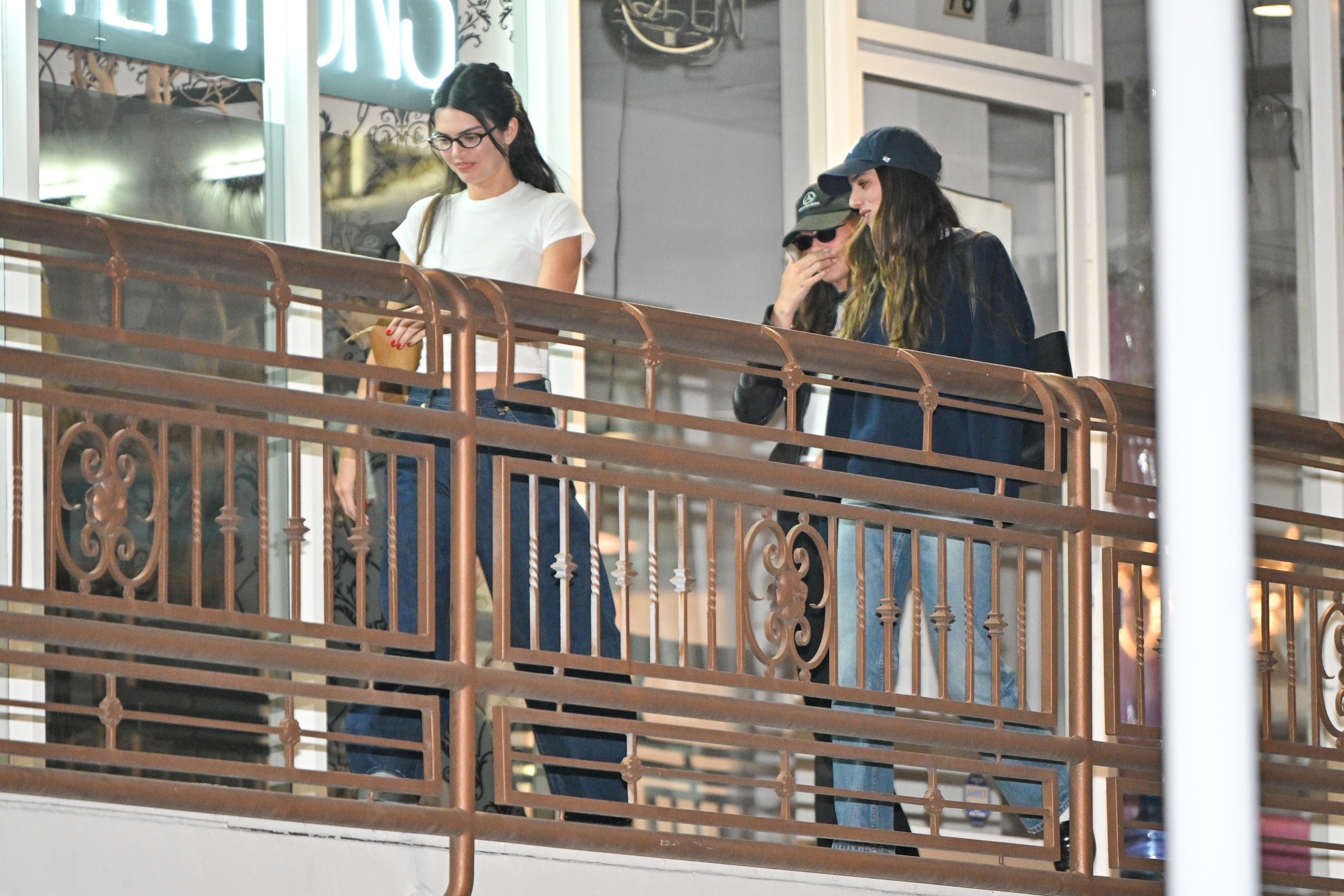 Access_Kardashian_385.jpg