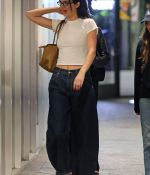 Access_Kardashian_155.jpg