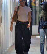 Access_Kardashian_160.jpg