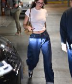 Access_Kardashian_320.jpg