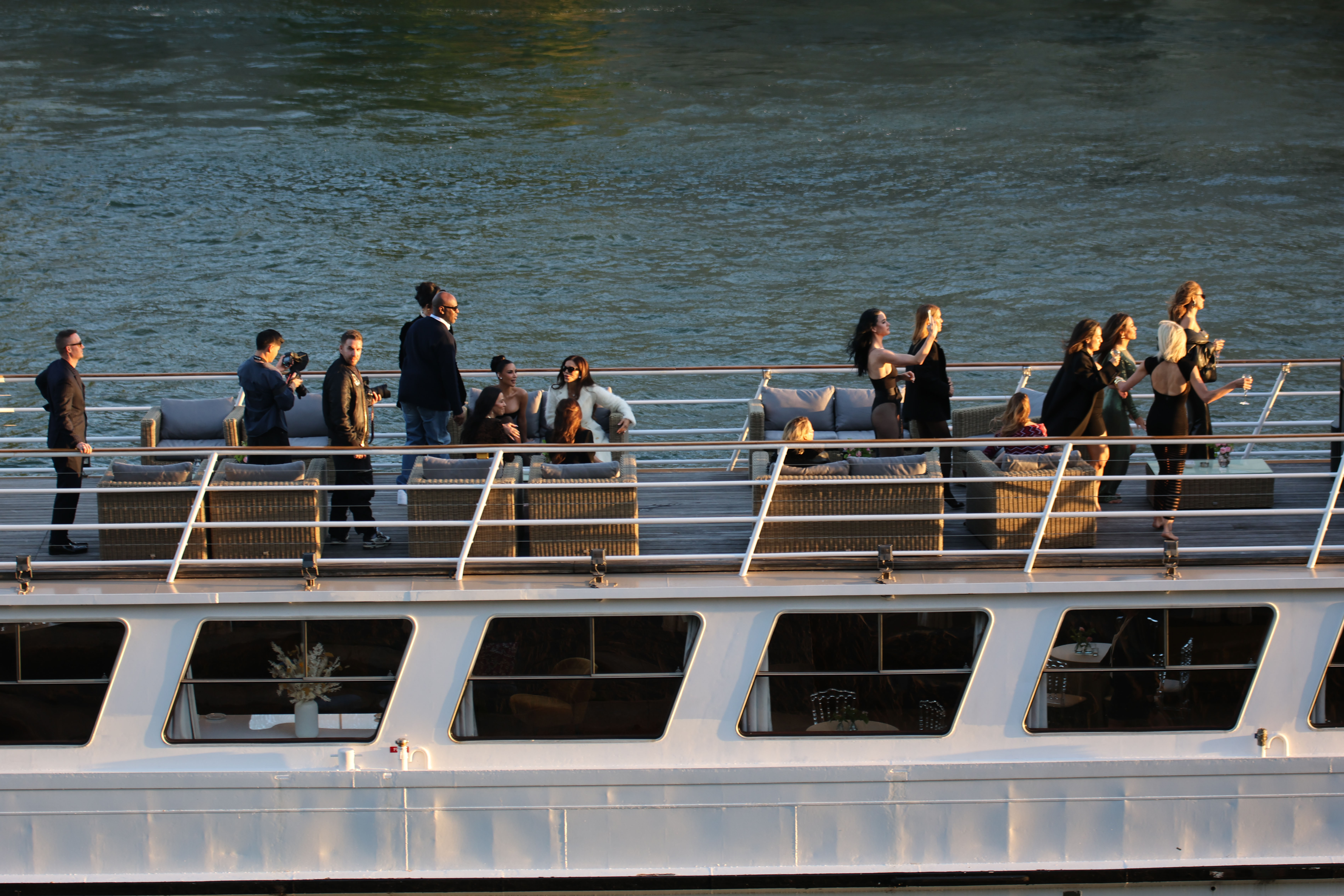 access_28629~0.jpg