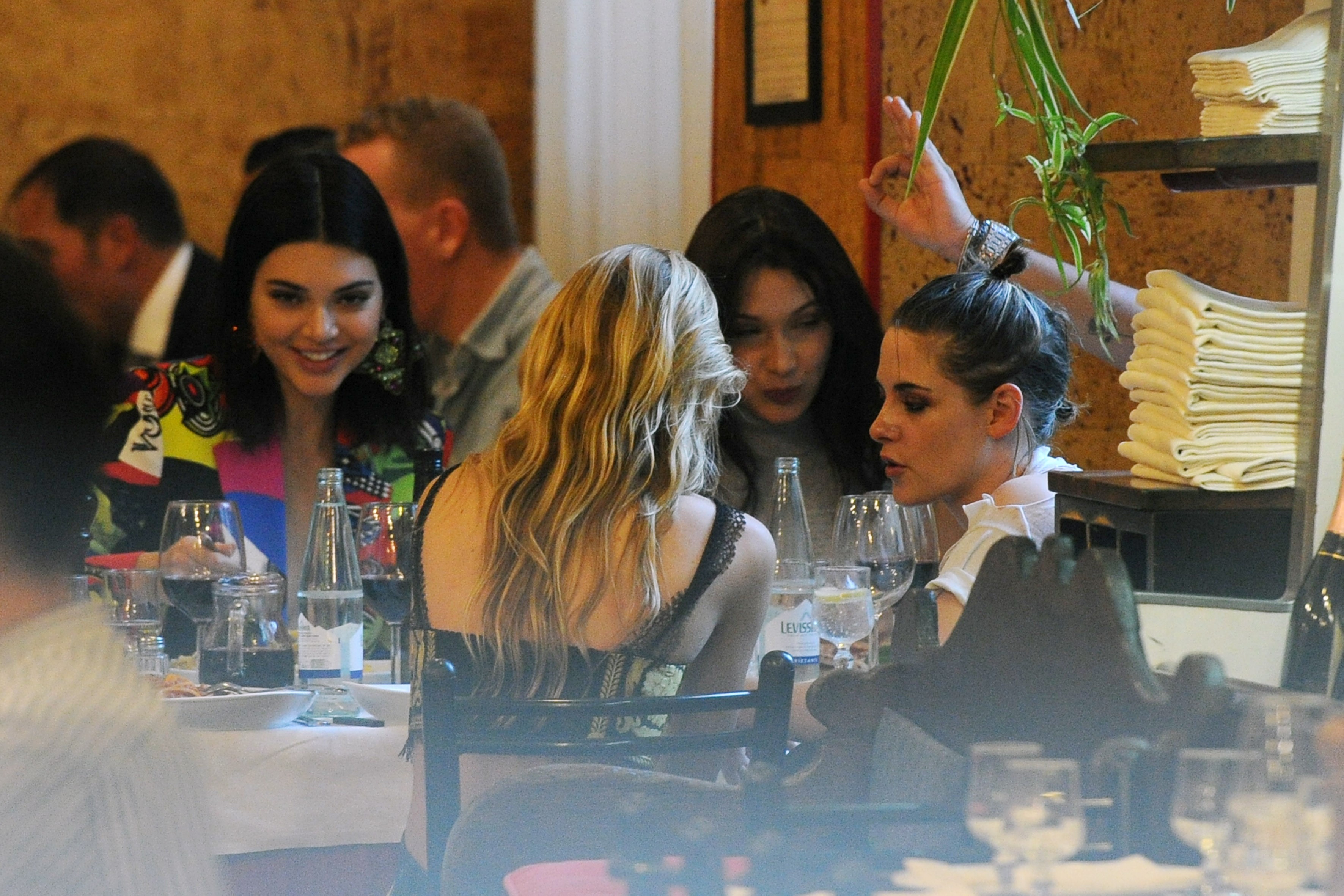 Access_Kardashian_1.jpg