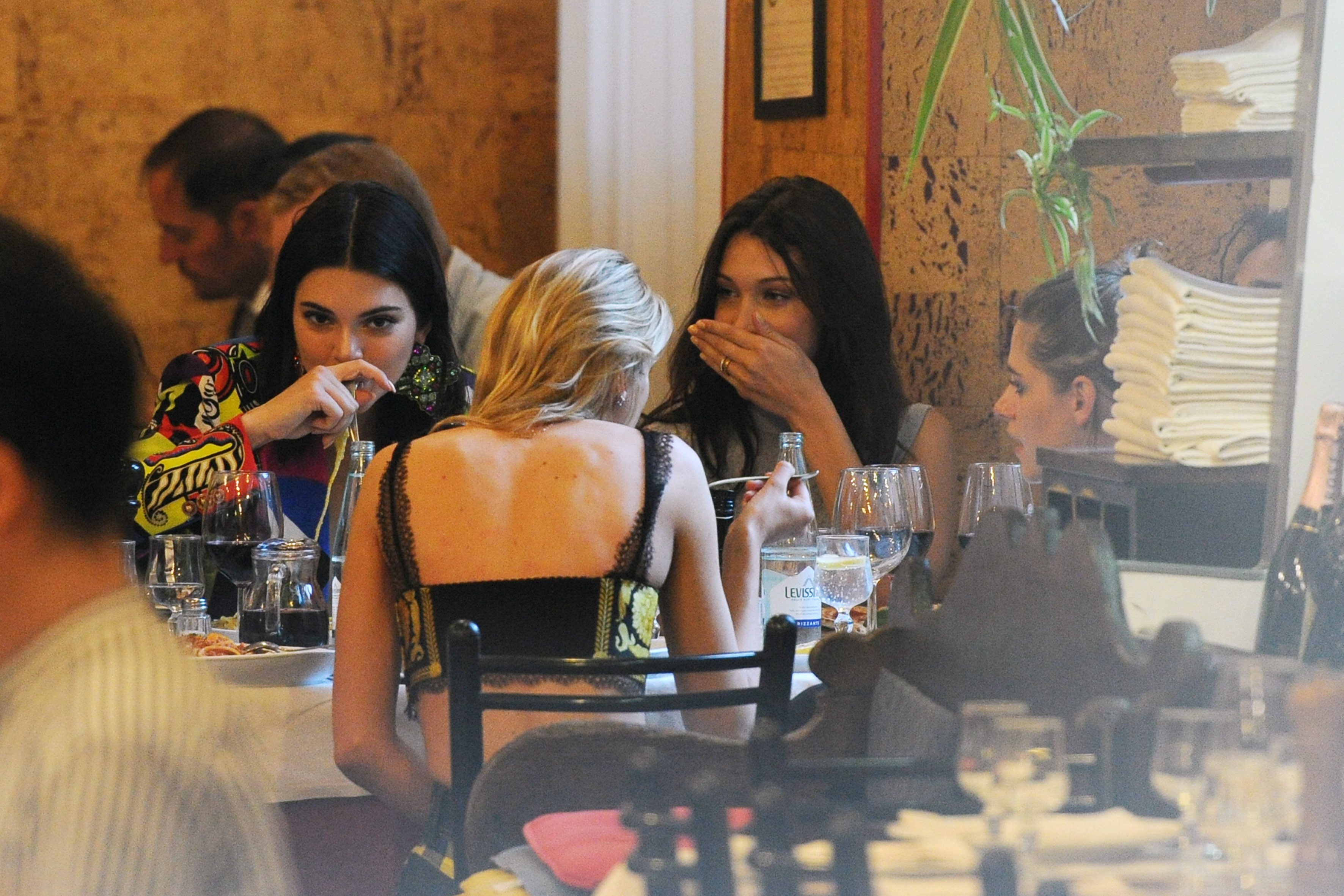 Access_Kardashian_12.jpg