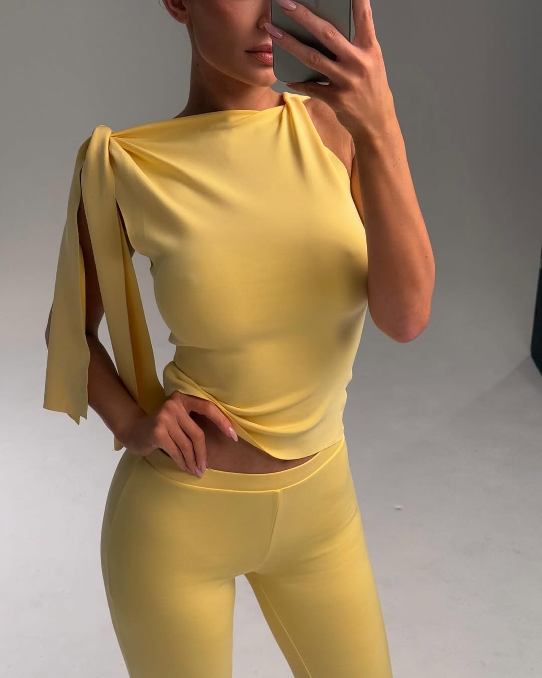 Access_Kardashian_3.jpg