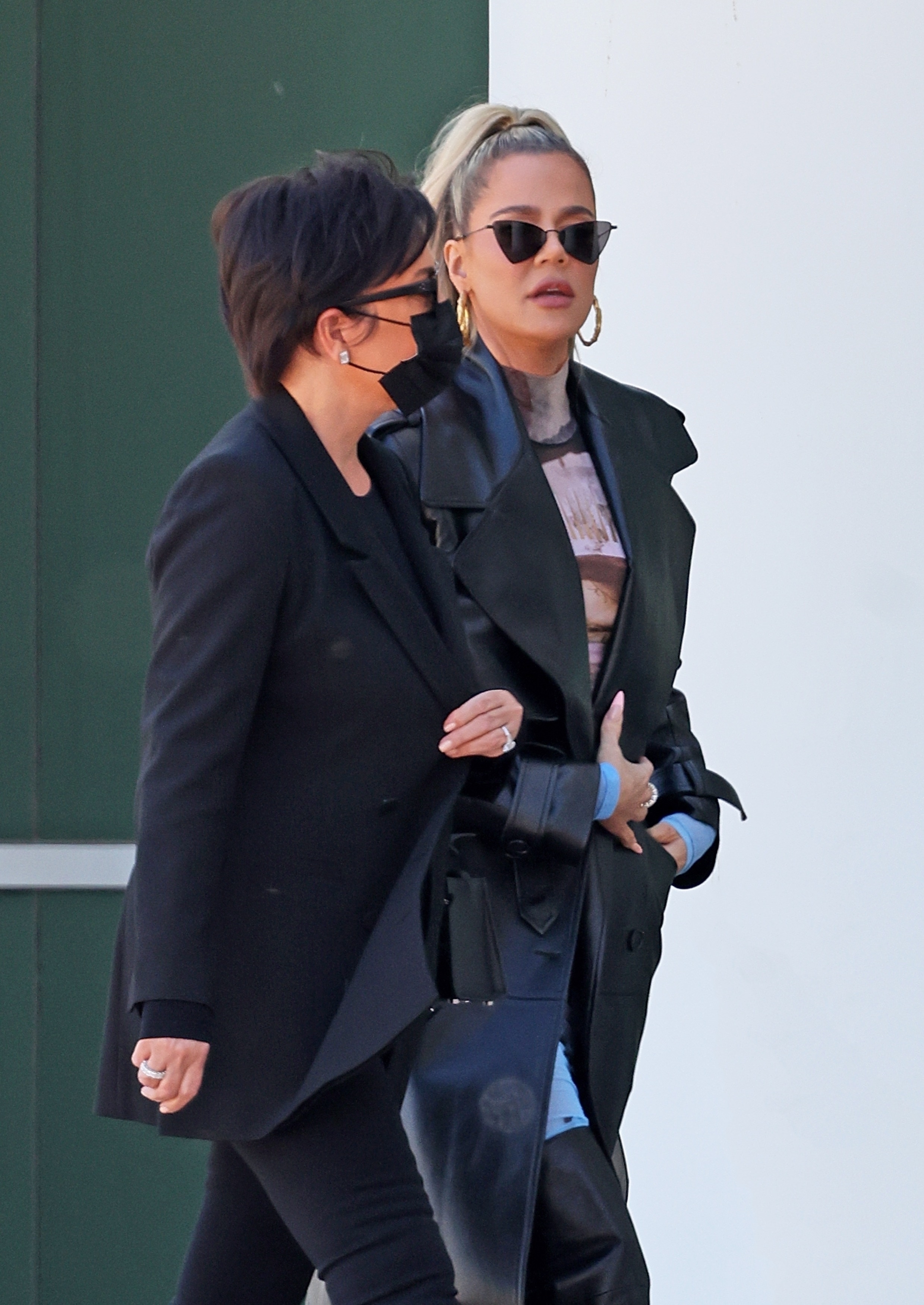 Access_Kardashian_13.jpg