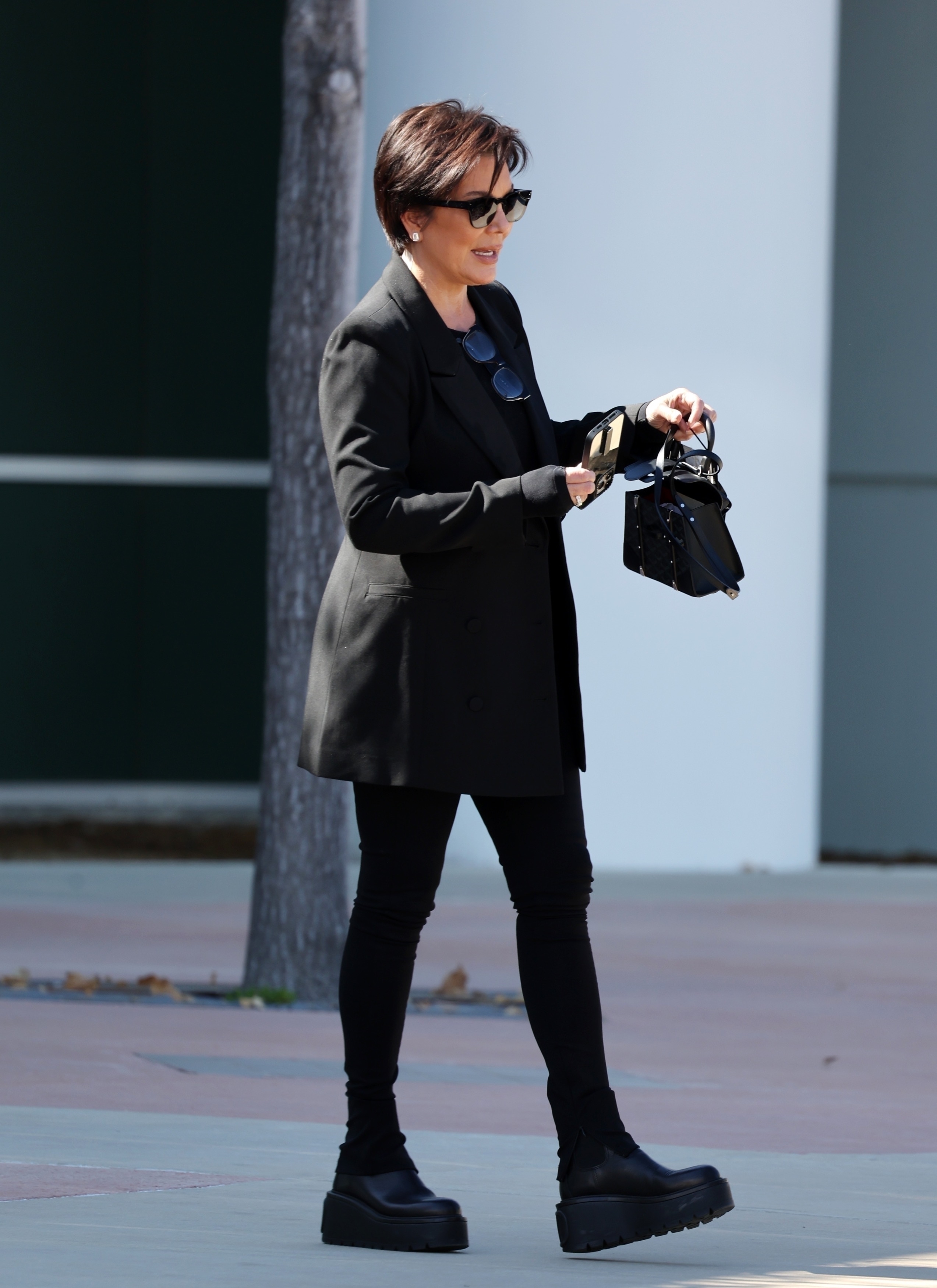 Access_Kardashian_34.jpg